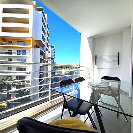 Edificio Lumina Sunshine Beach Apartment بورتيماو المظهر الخارجي الصورة