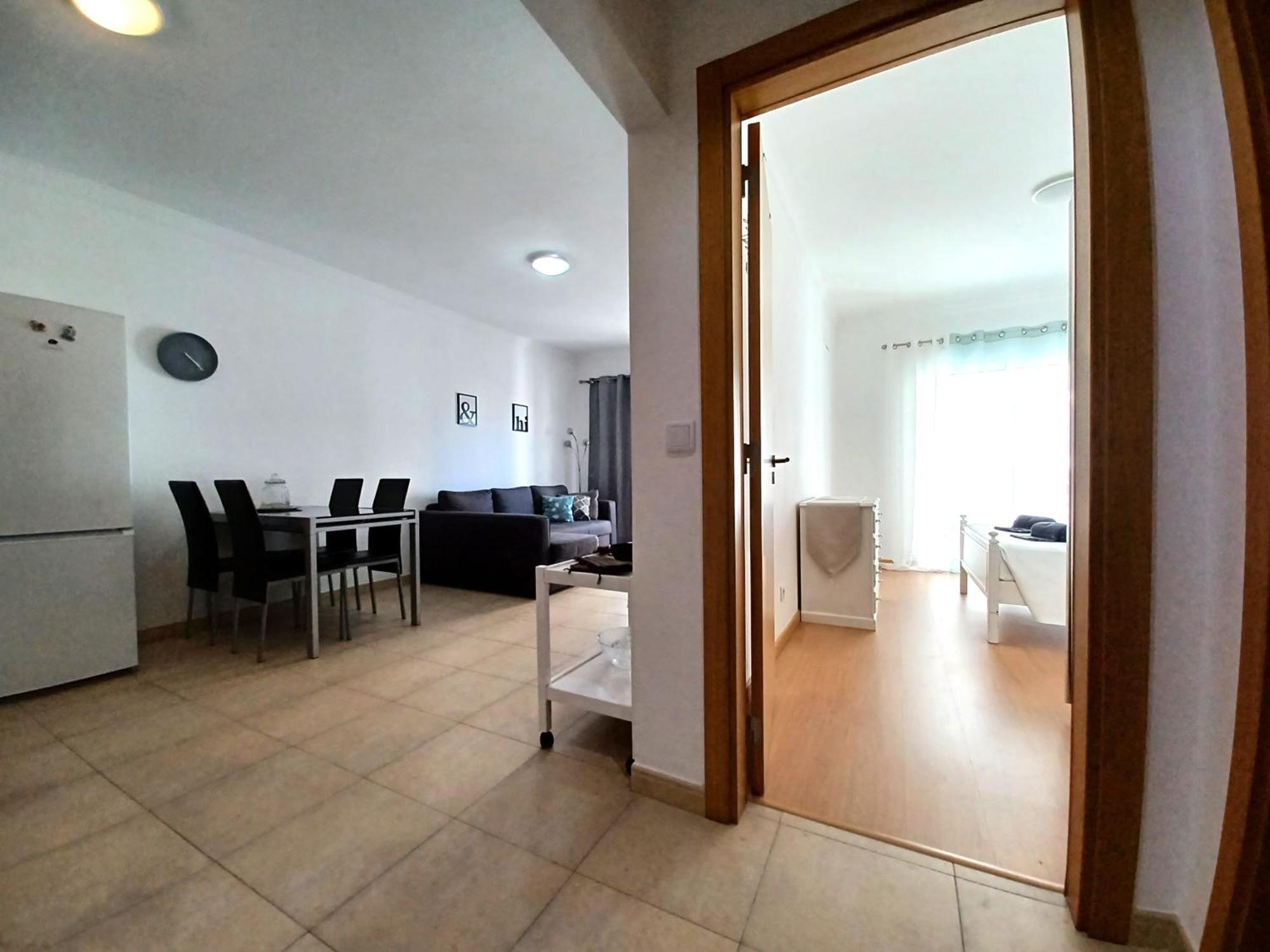 Edificio Lumina Sunshine Beach Apartment بورتيماو المظهر الخارجي الصورة