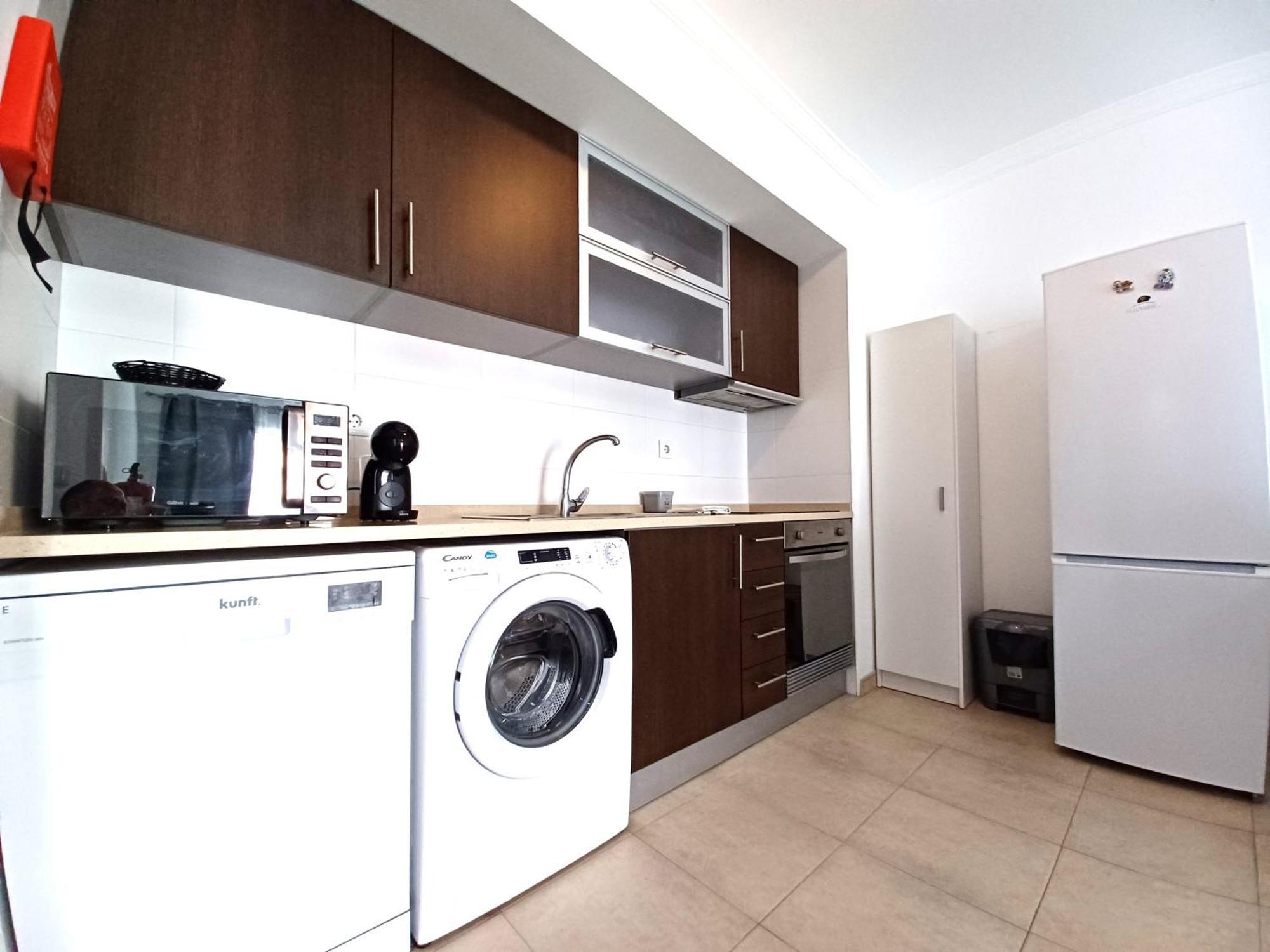 Edificio Lumina Sunshine Beach Apartment بورتيماو المظهر الخارجي الصورة